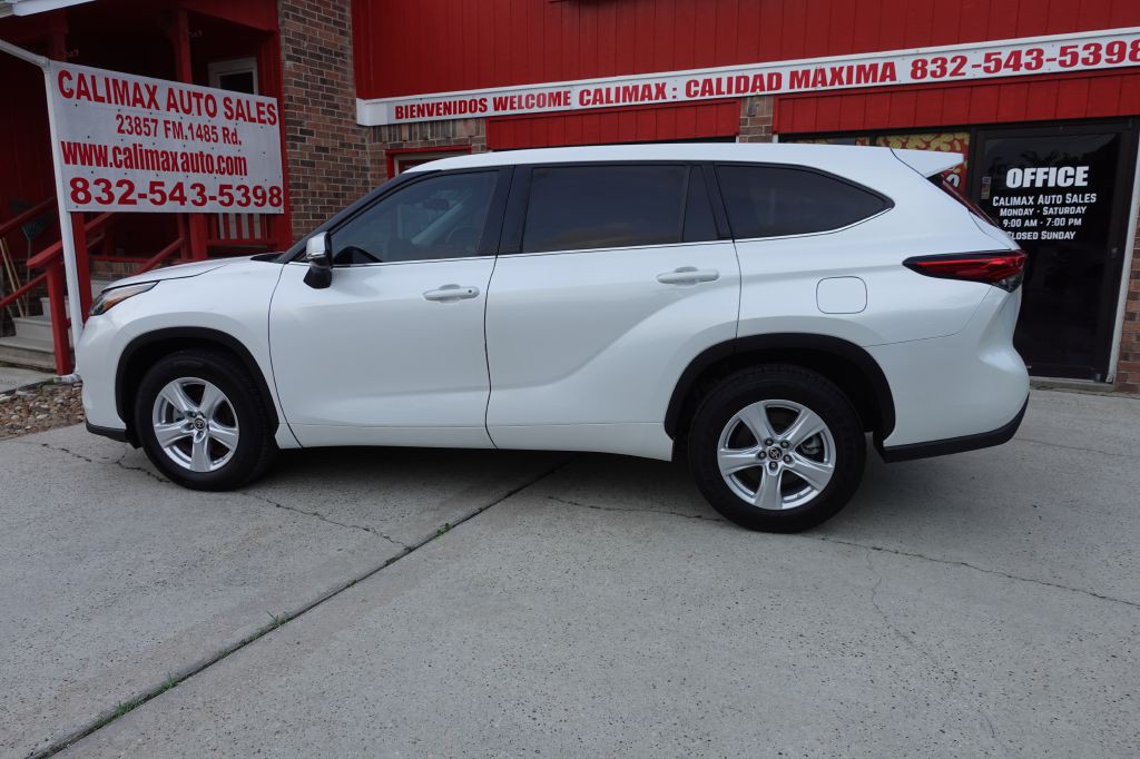 2022 Toyota Highlander Image 25