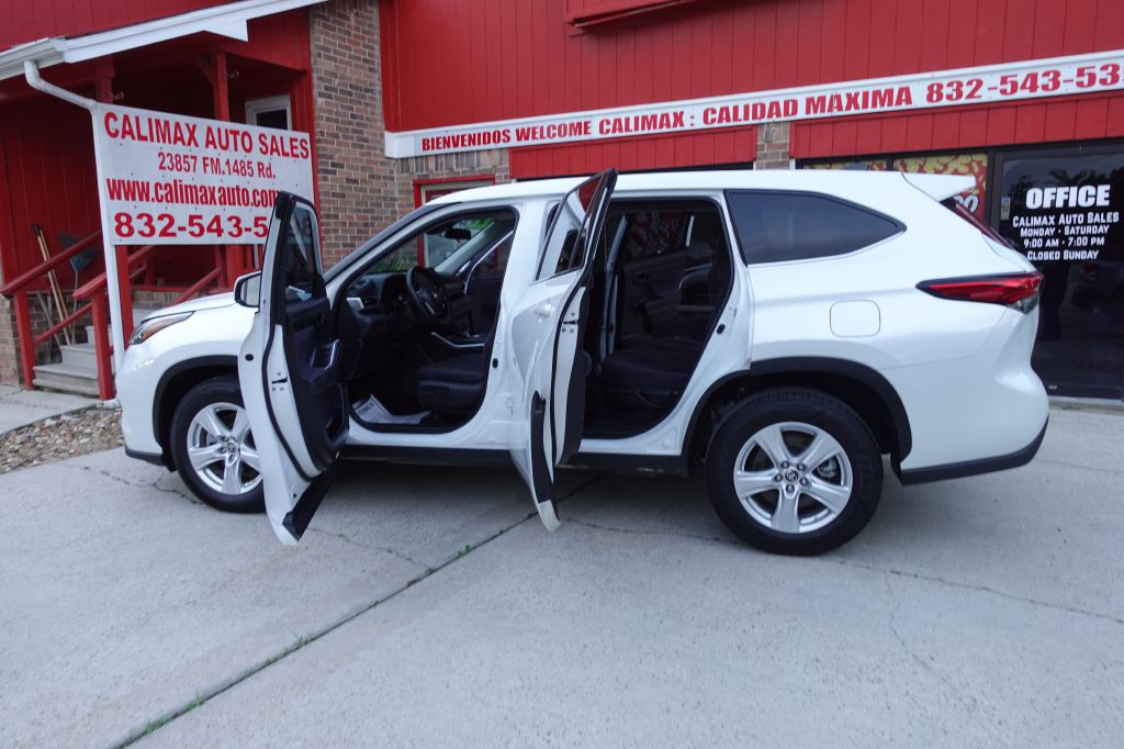 2022 Toyota Highlander Image 57