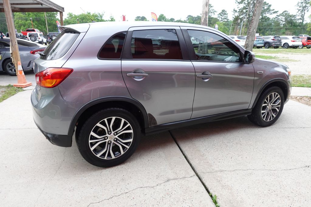 2016 Mitsubishi Outlander Image 13