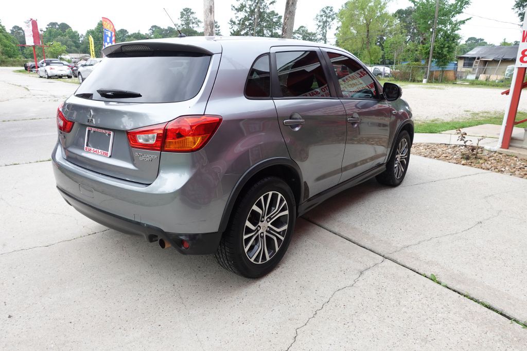 2016 Mitsubishi Outlander Image 15