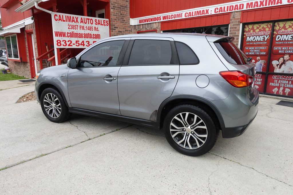 2016 Mitsubishi Outlander Image 23