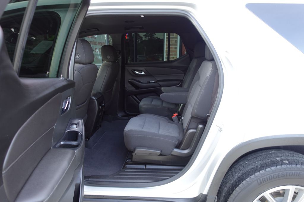 2022 Chevrolet Traverse Image 28