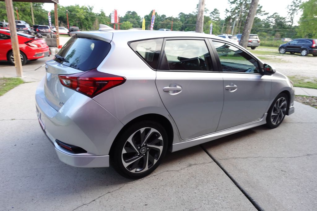 2018 Toyota Corolla Image 12