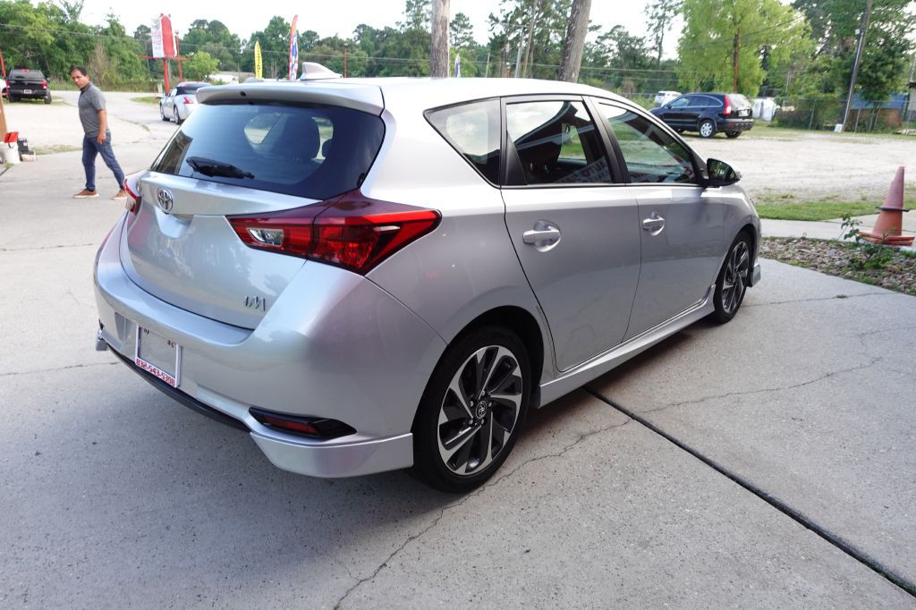 2018 Toyota Corolla Image 13