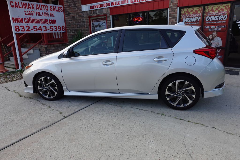 2018 Toyota Corolla Image 23
