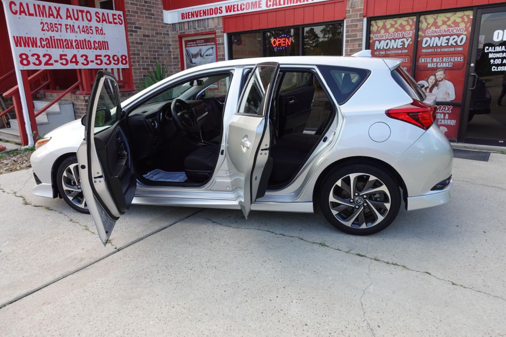 2018 Toyota Corolla Image 49