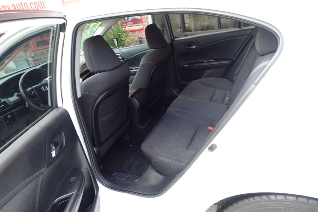 2014 Honda Accord Image 26