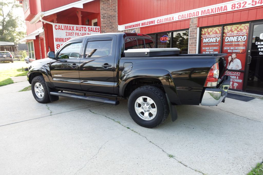 2015 Toyota Tacoma Image 23