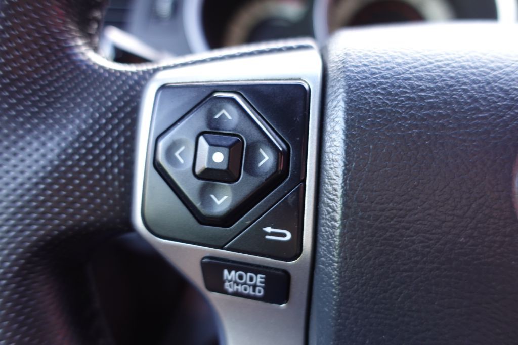 2015 Toyota Tacoma Image 49