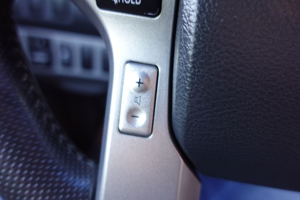 2015 Toyota Tacoma Image 50