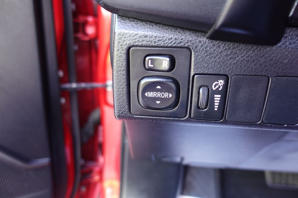 2018 Toyota Corolla Image 30