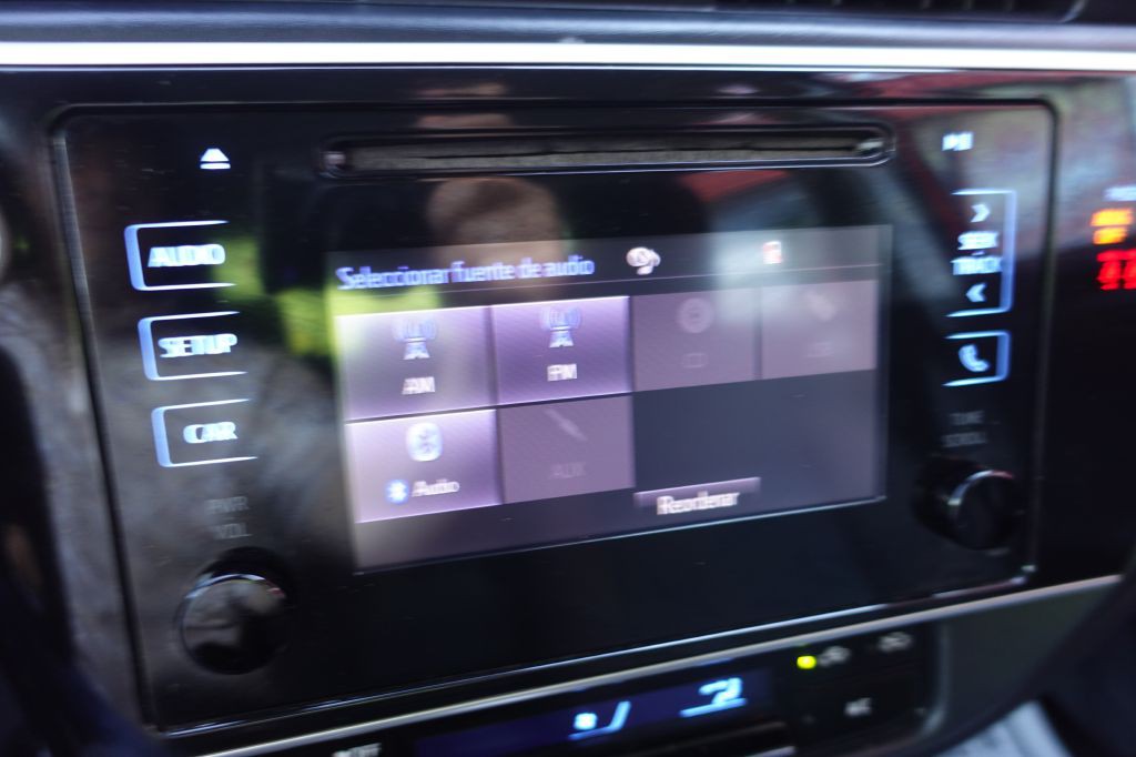 2018 Toyota Corolla Image 33