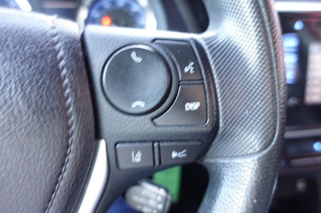 2018 Toyota Corolla Image 40