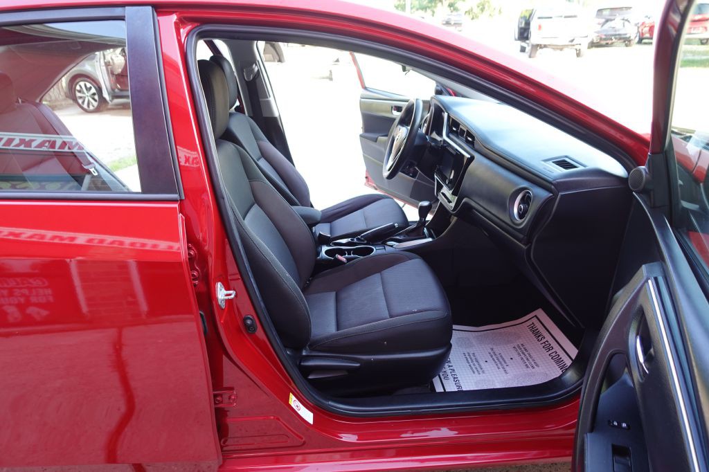 2018 Toyota Corolla Image 45