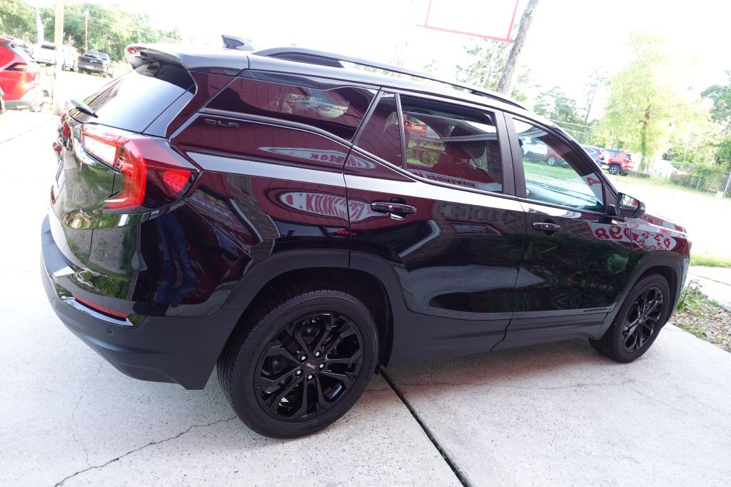 2022 GMC Terrain Image 11