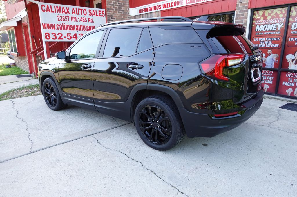 2022 GMC Terrain Image 21