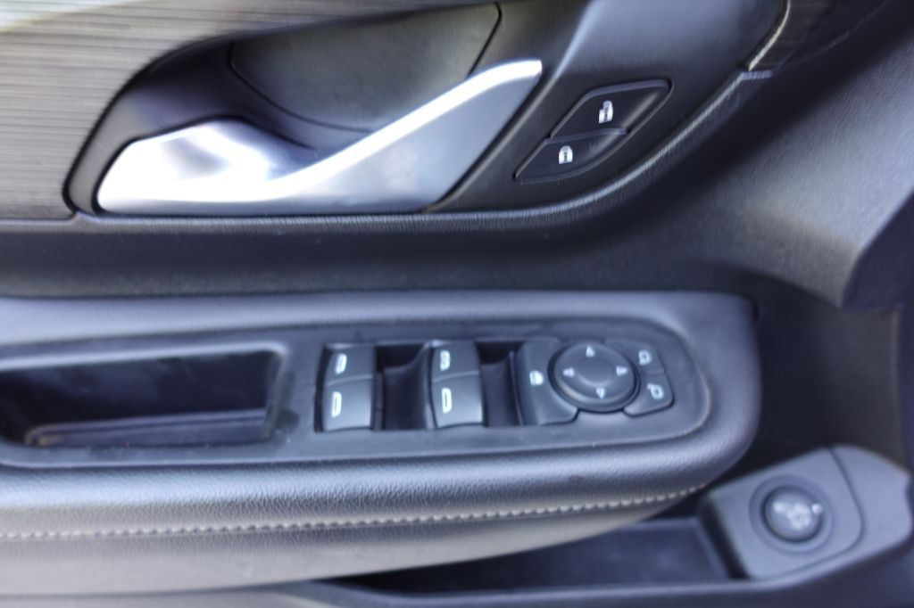 2022 GMC Terrain Image 25
