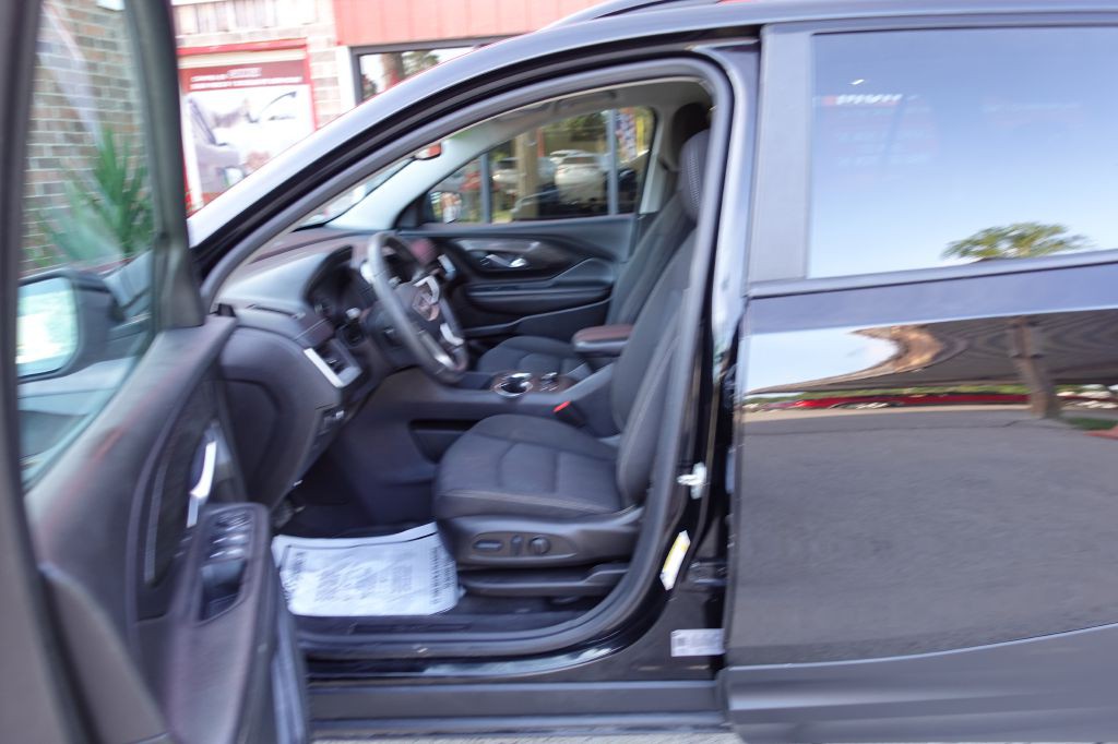 2022 GMC Terrain Image 27