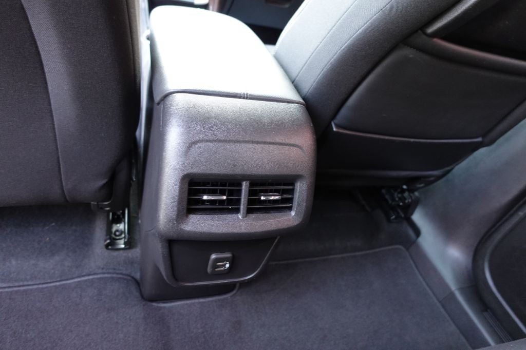 2022 GMC Terrain Image 29