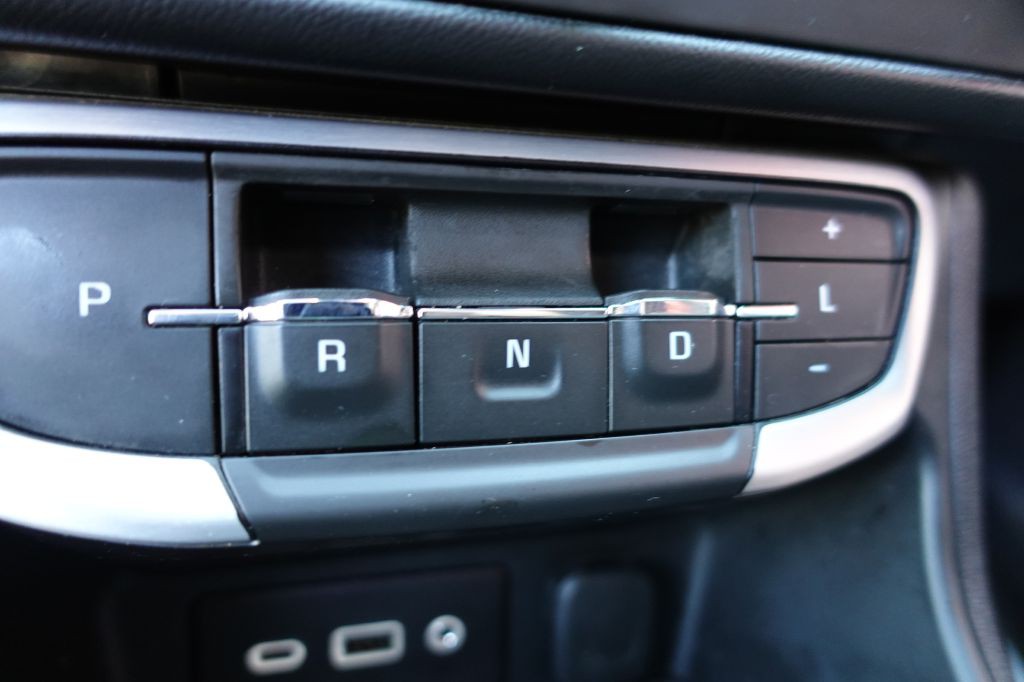 2022 GMC Terrain Image 36