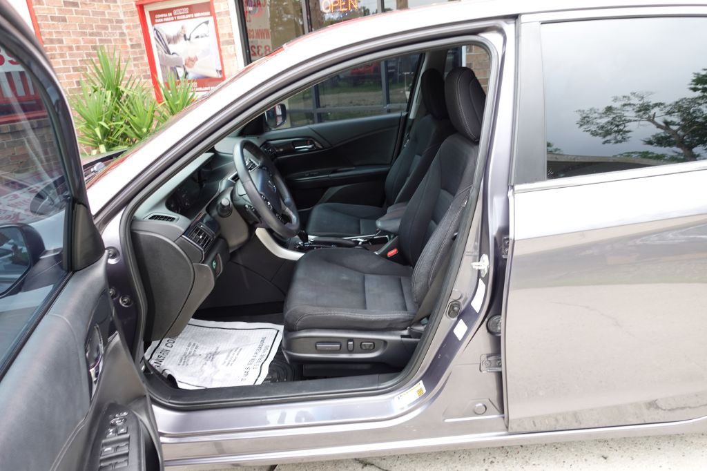 2013 Honda Accord Image 26