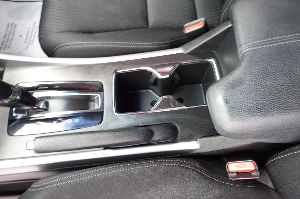 2013 Honda Accord Image 31