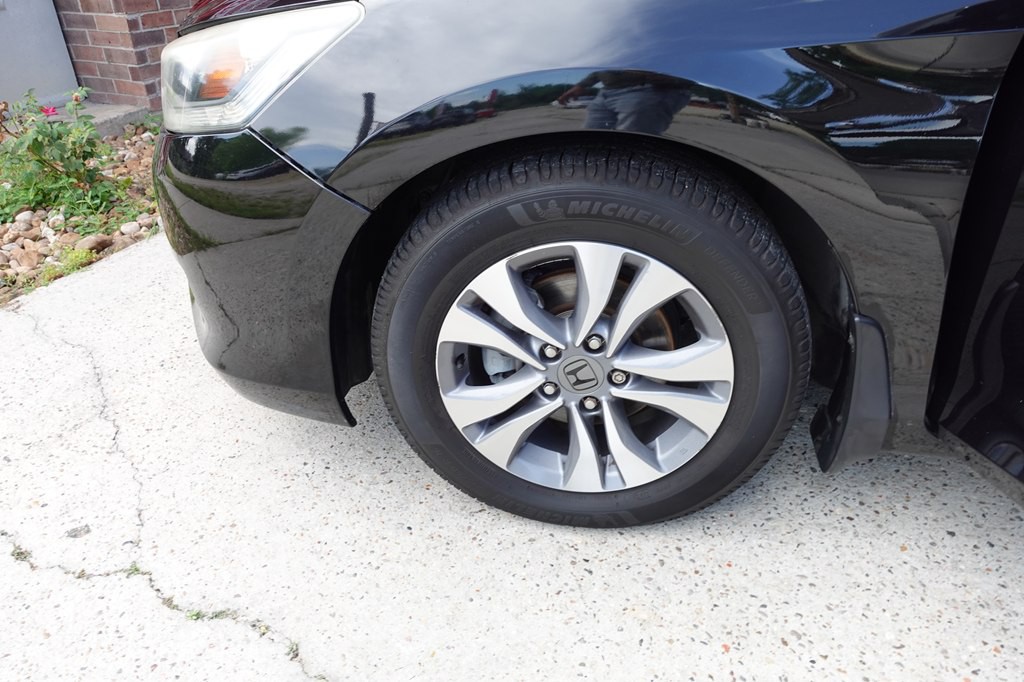 2015 Honda Accord Image 43