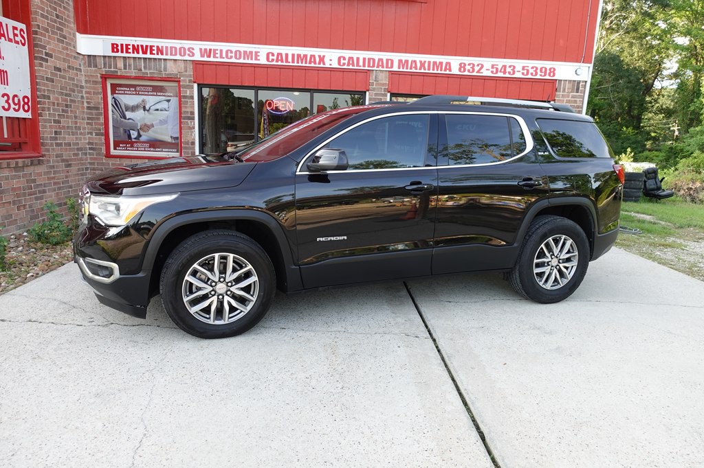 2019 GMC Acadia Image 2