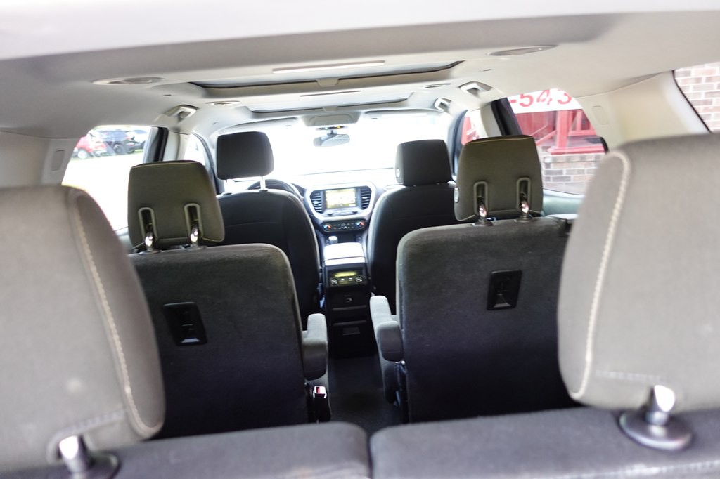 2019 GMC Acadia Image 22