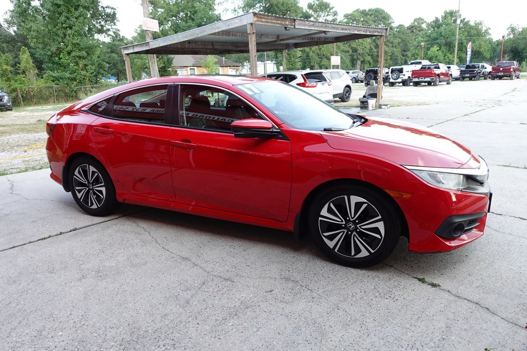 2017 Honda Civic Image 10