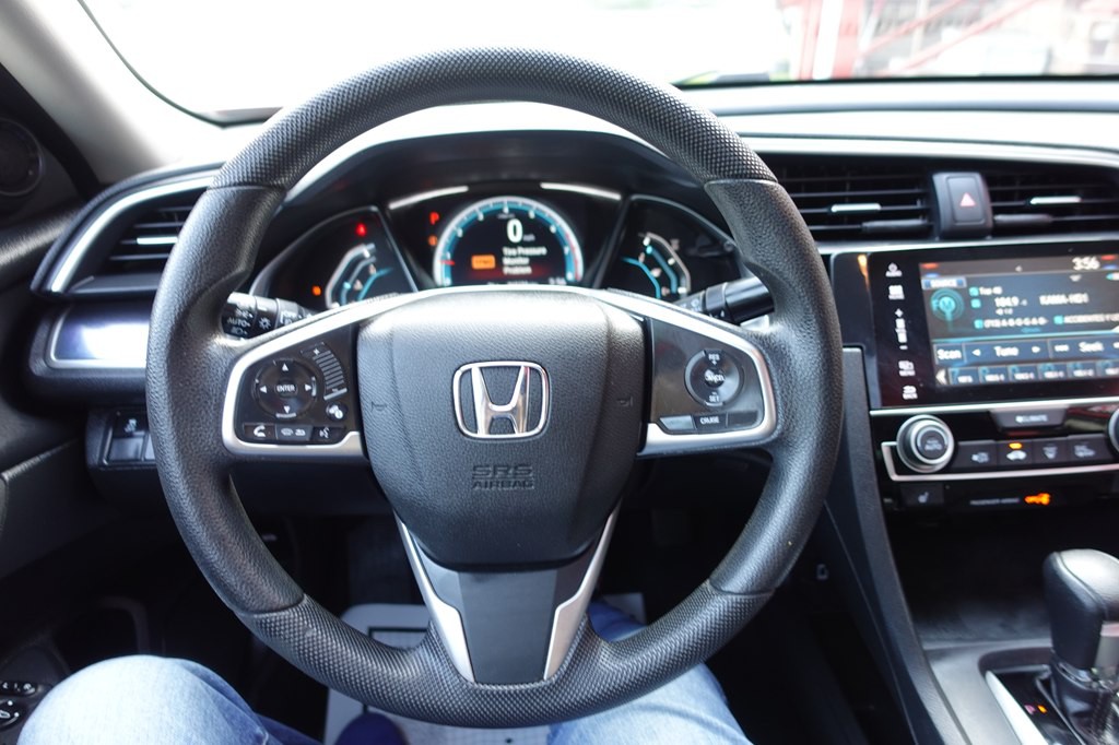 2017 Honda Civic Image 42