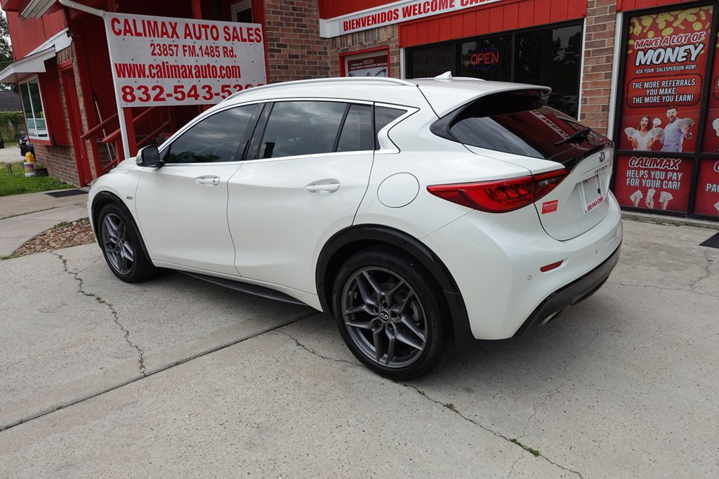 2018 INFINITI QX30 Image 23