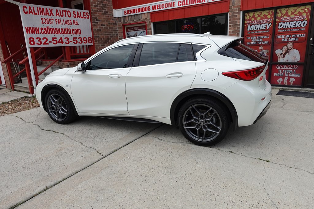2018 INFINITI QX30 Image 24