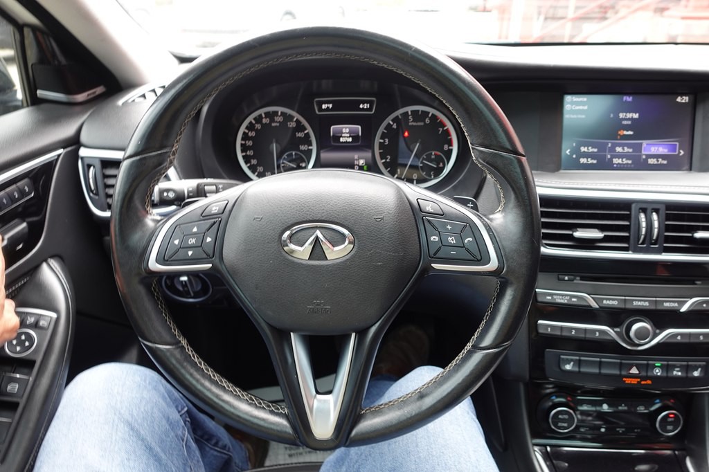 2018 INFINITI QX30 Image 50