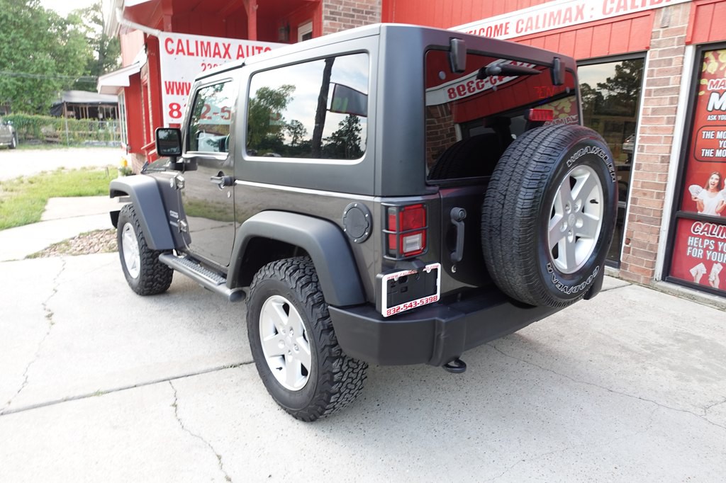2014 Jeep Wrangler Image 22