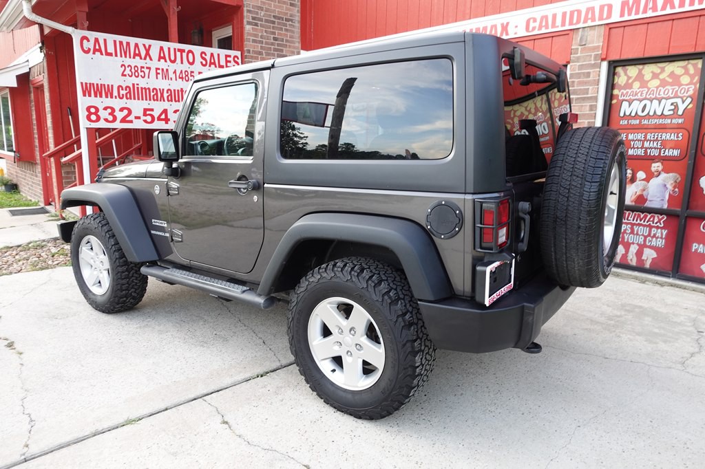2014 Jeep Wrangler Image 23