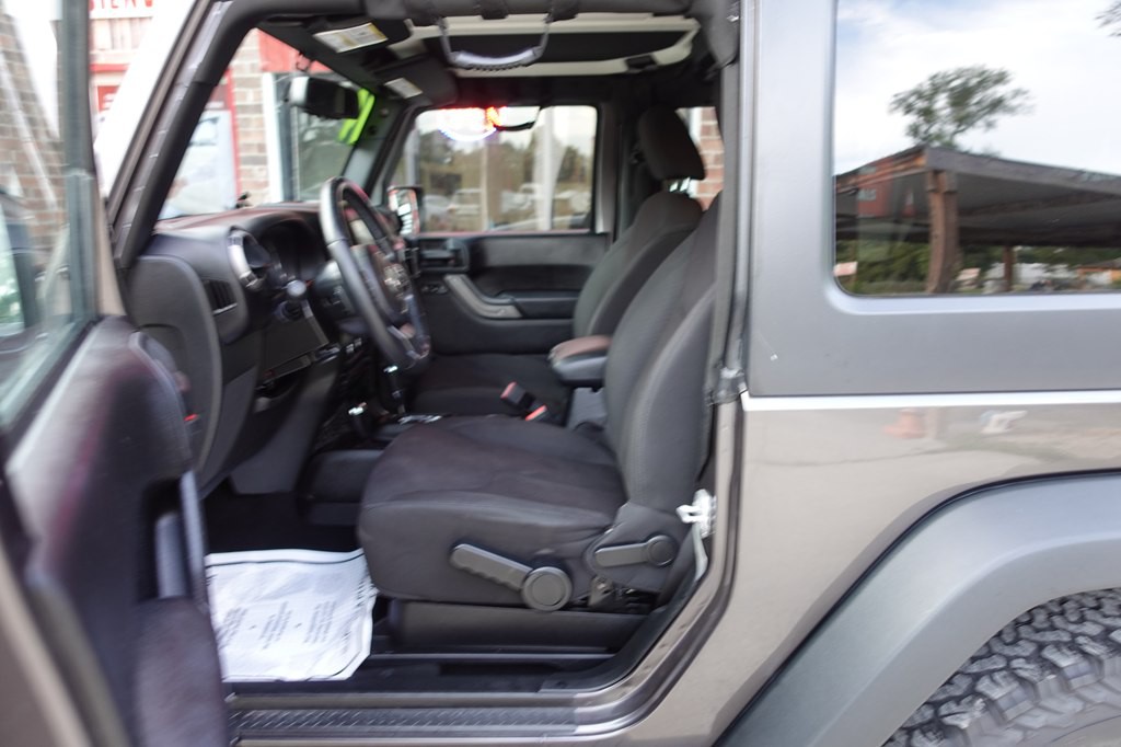 2014 Jeep Wrangler Image 27