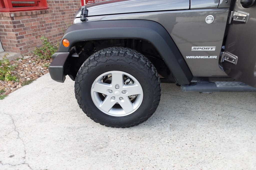 2014 Jeep Wrangler Image 43
