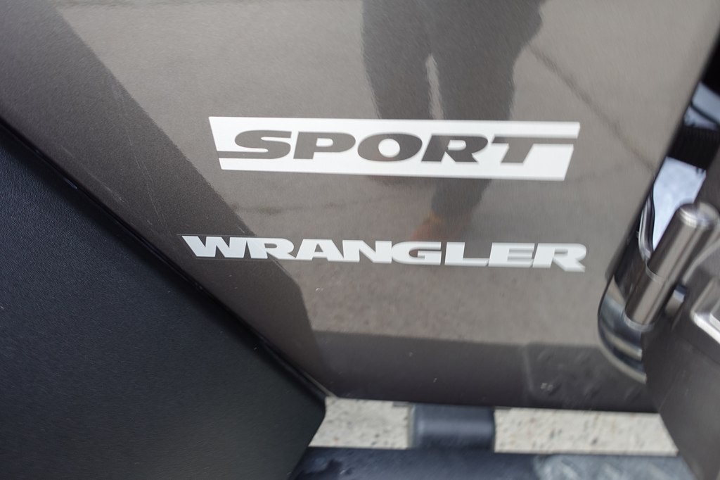 2014 Jeep Wrangler Image 44