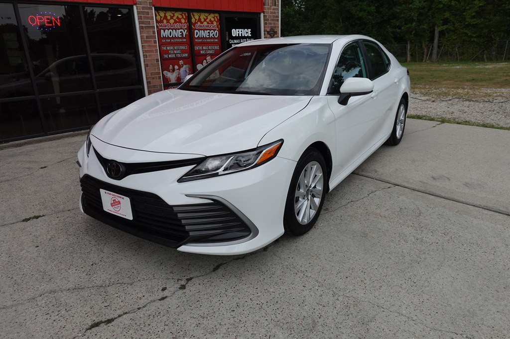 2024 Toyota Camry Image 6