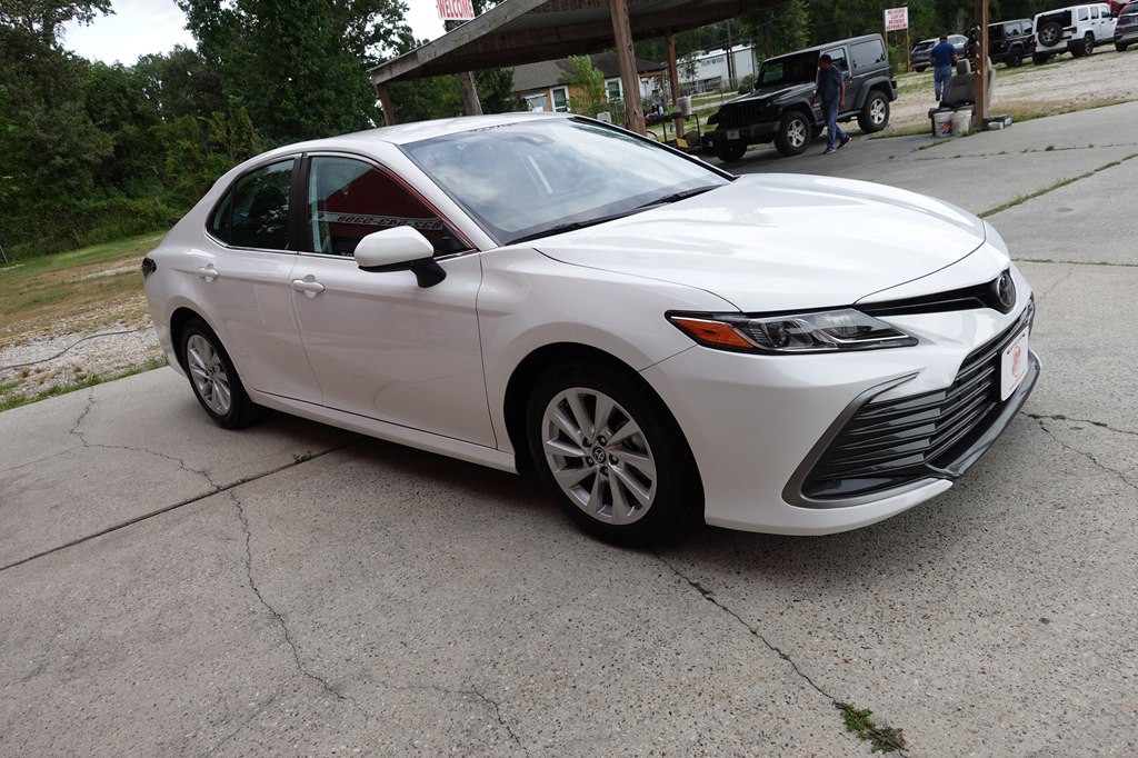 2024 Toyota Camry Image 9