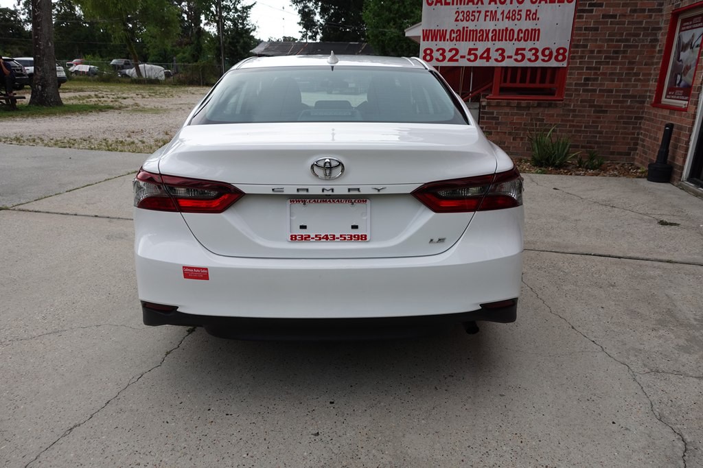 2024 Toyota Camry Image 15