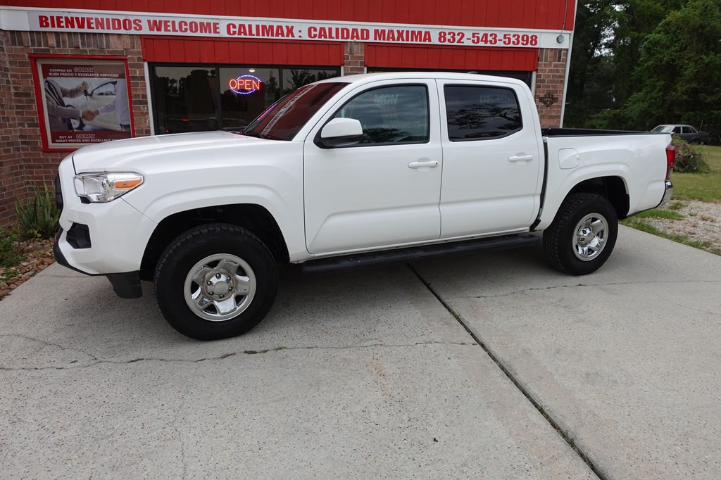 2020 Toyota Tacoma Image 3