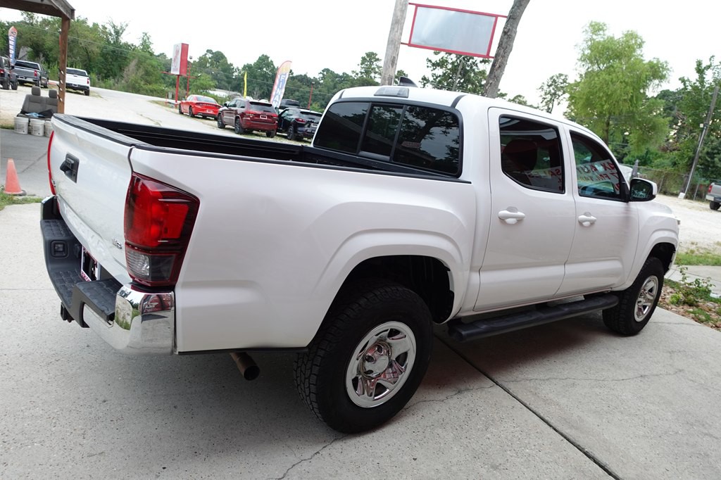 2020 Toyota Tacoma Image 13