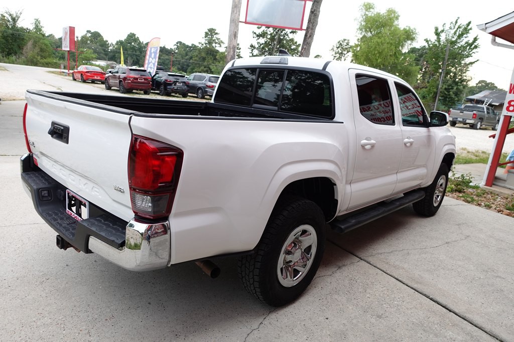 2020 Toyota Tacoma Image 14