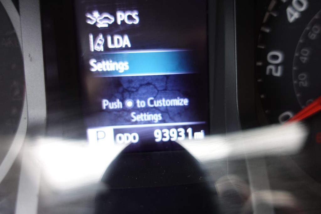 2020 Toyota Tacoma Image 44