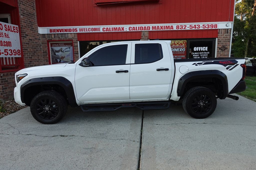 2025 Toyota Tacoma Image 1