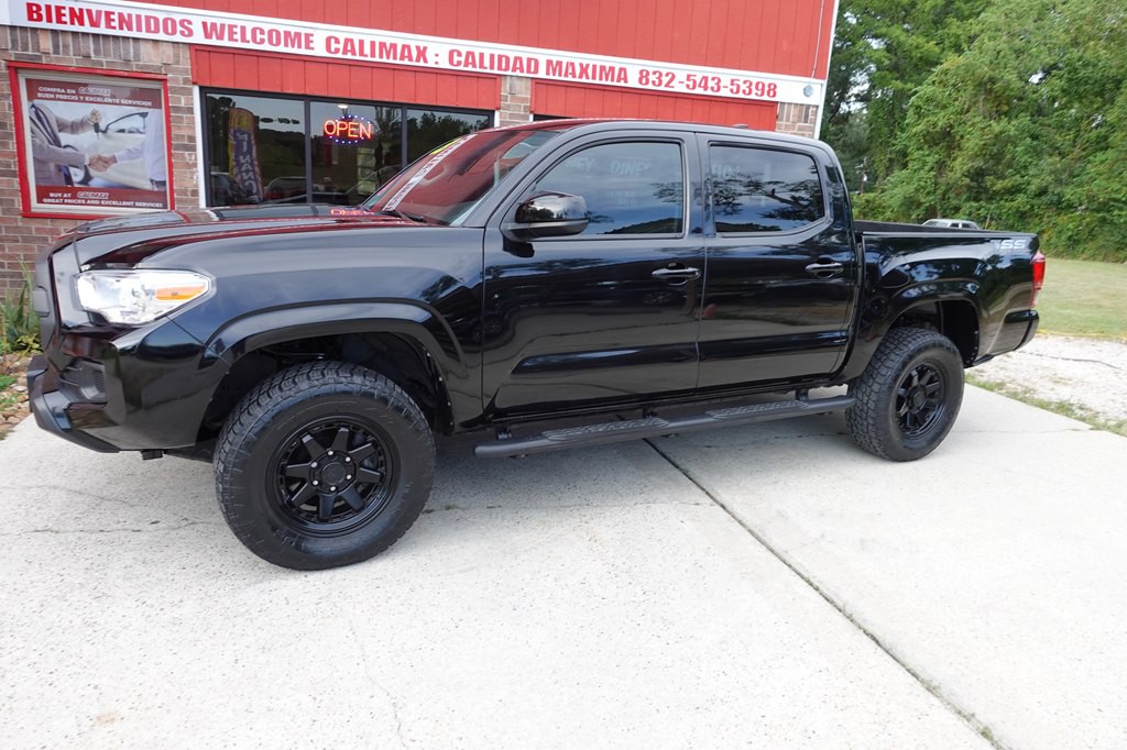 2023 Toyota Tacoma Image 3