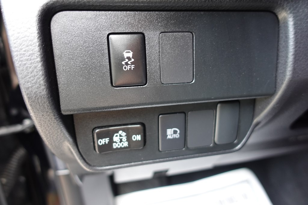 2023 Toyota Tacoma Image 34