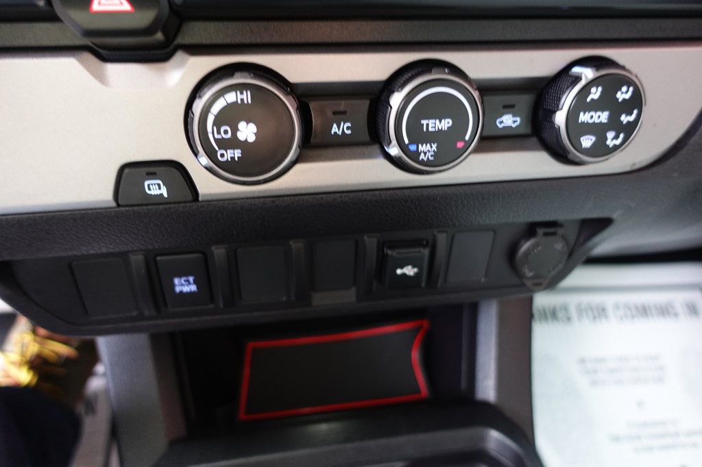 2023 Toyota Tacoma Image 37